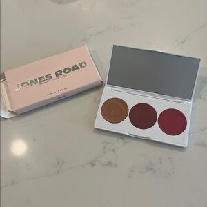 JONES ROAD: BRAND NEW Cheek Palette in Golden Pink/ Rose Doré